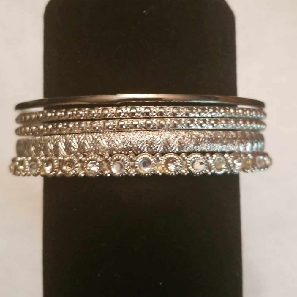 Bangles